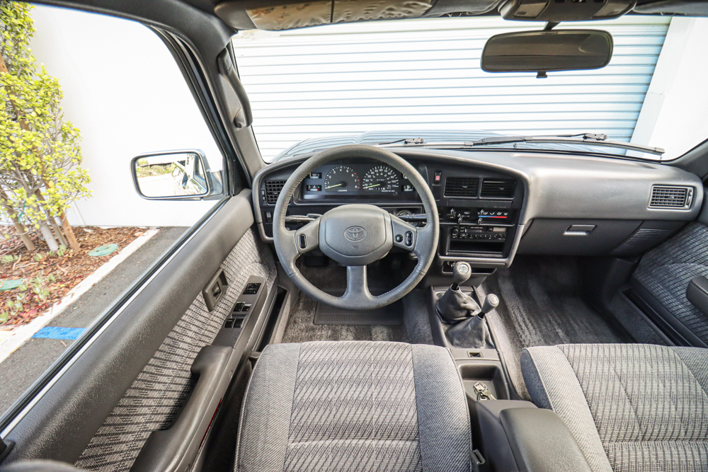 Toyota 89-94 Interior